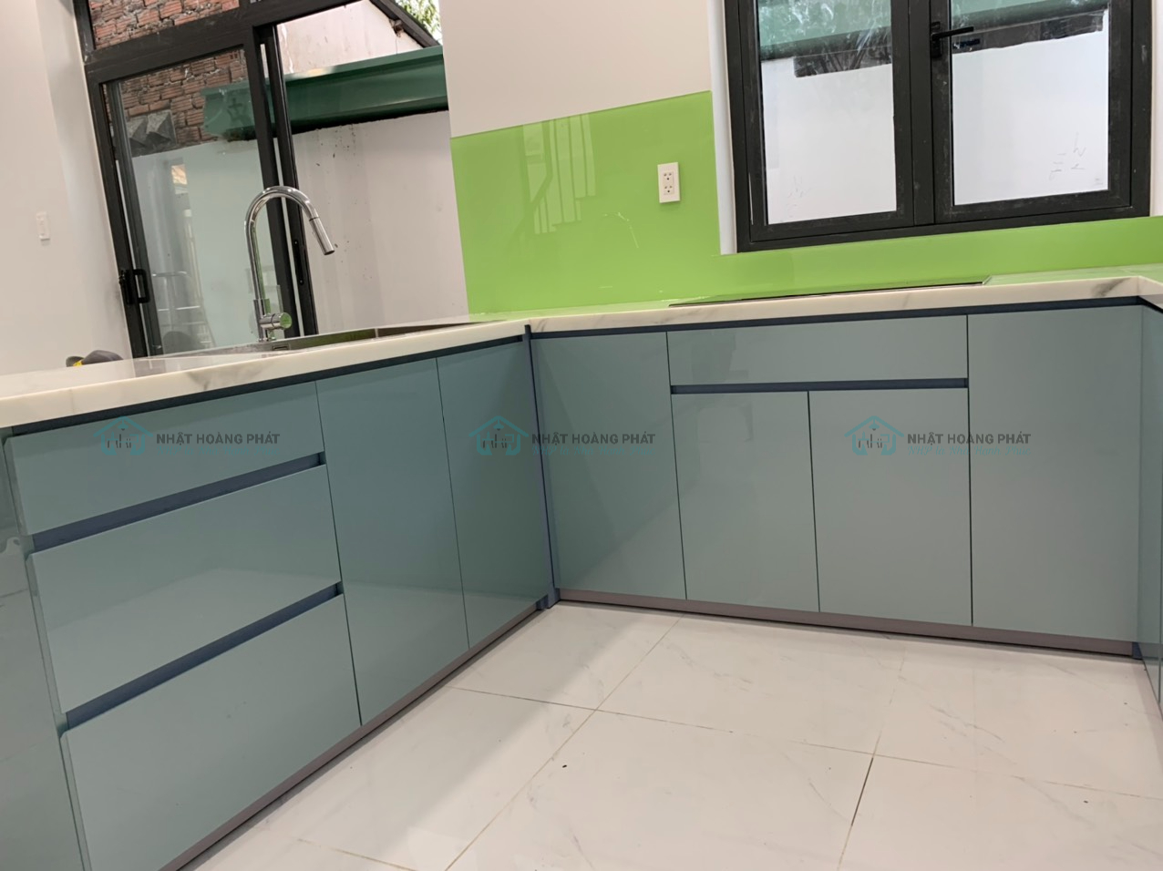 Tủ bếp Acrylic TB.NHP.Acr 001